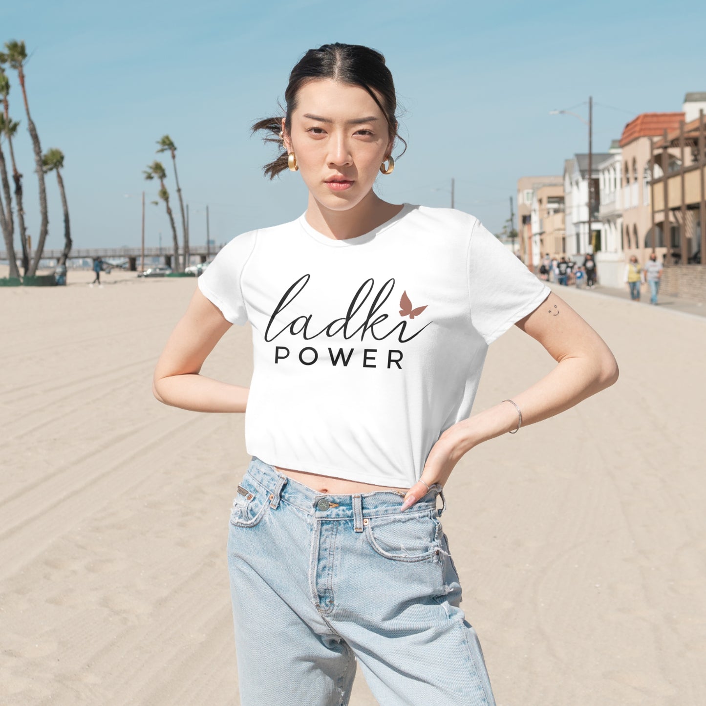 Ladki Power Women's Cropped Tee